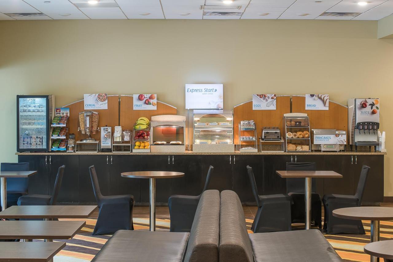 普林斯顿东南智选假日酒店 Plainsboro 外观 照片